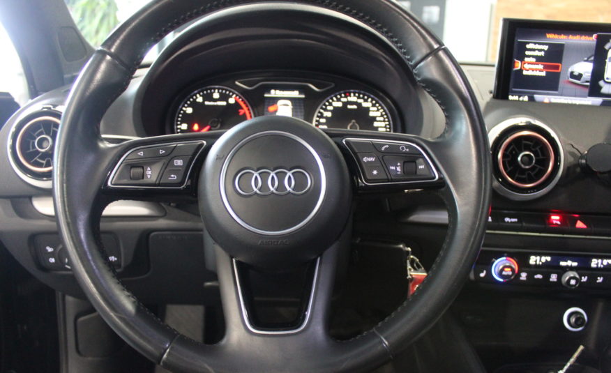 AUDI A3 1.5 TFSI S-Tronic SLINE Ambition 150 Pano B&O