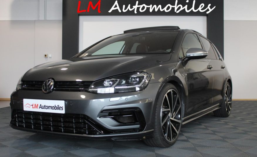 VOLKSWAGEN GOLF R 300 4MOTION DSG DCC PANO VIRTUAL AKRA CAMERA