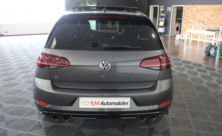 VOLKSWAGEN GOLF R 300 4MOTION DSG DCC PANO VIRTUAL AKRA CAMERA